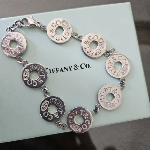 Tiffany & Co. RARE 1837 Circle Link Bracelet in 925 Sterling Silver. - Picture 3 of 3